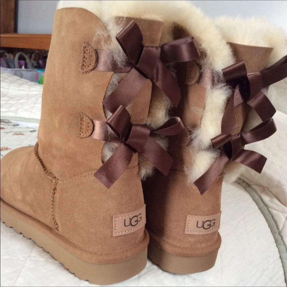 UGG Bailey Bow boots